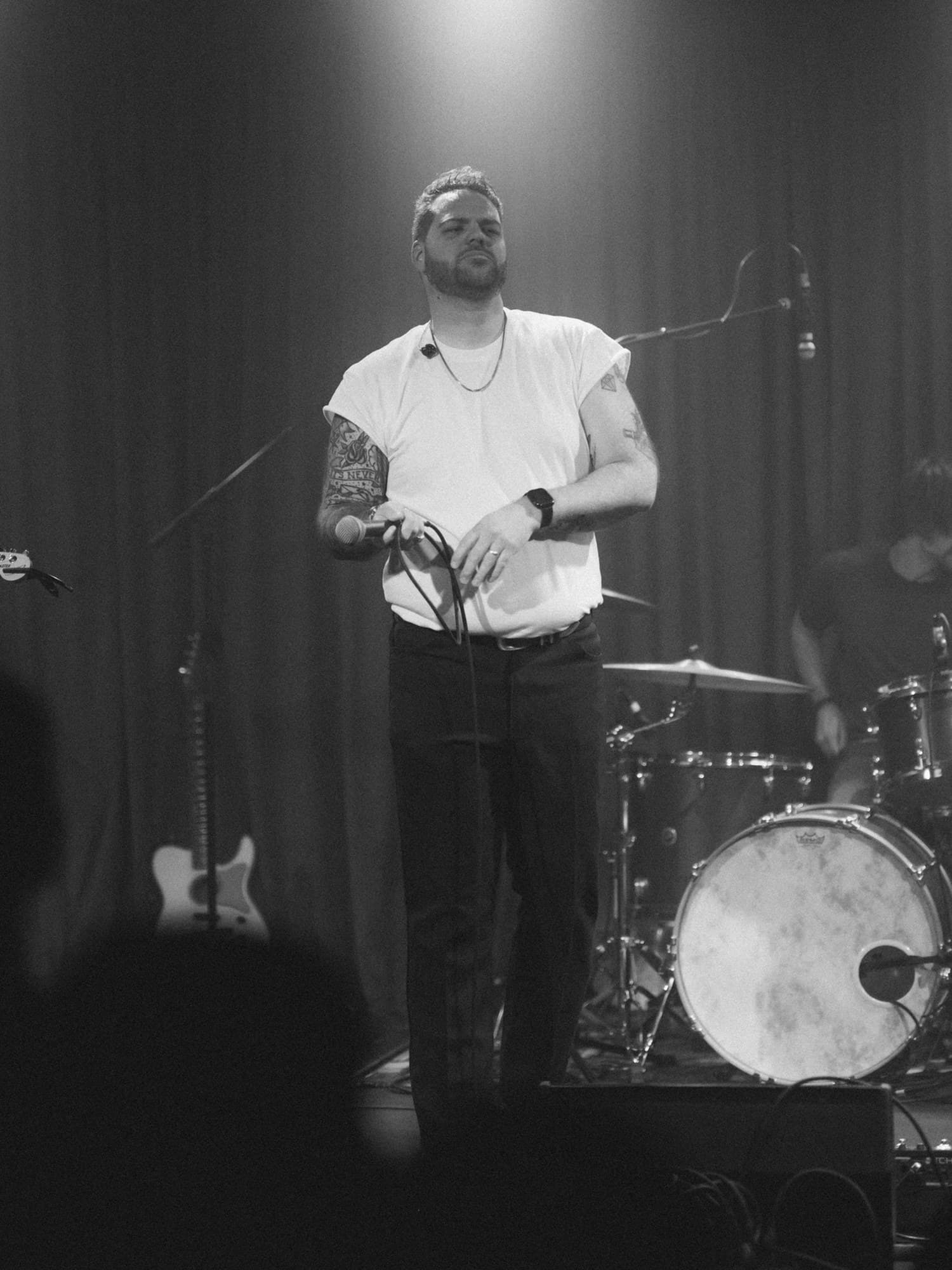 Taylor Anderson performing live